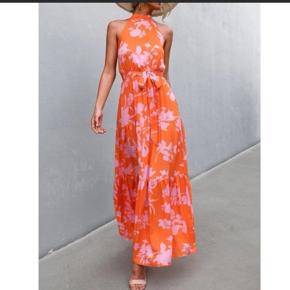 Boho pink floral print belted halter maxi dress - Picture 9 of 12